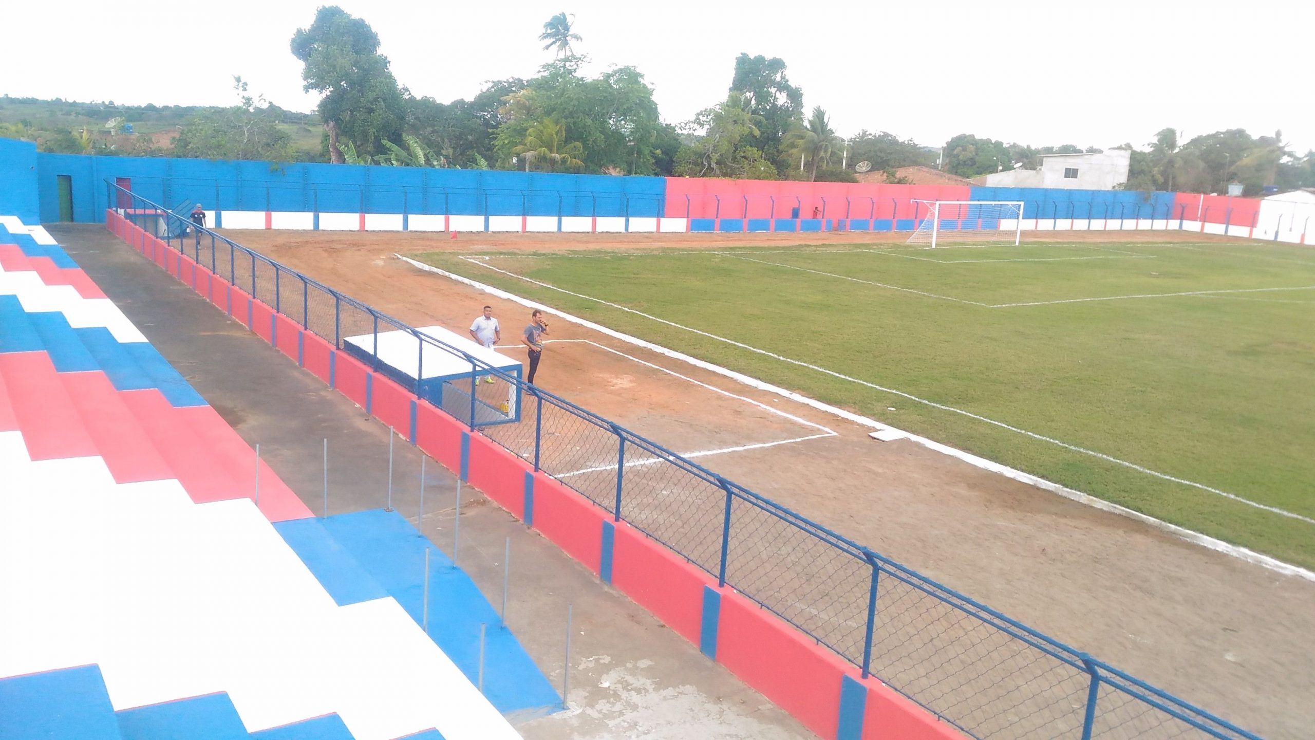 Campeonato Vitoriense deve ser decidido em Feira Nova, com portões fechados