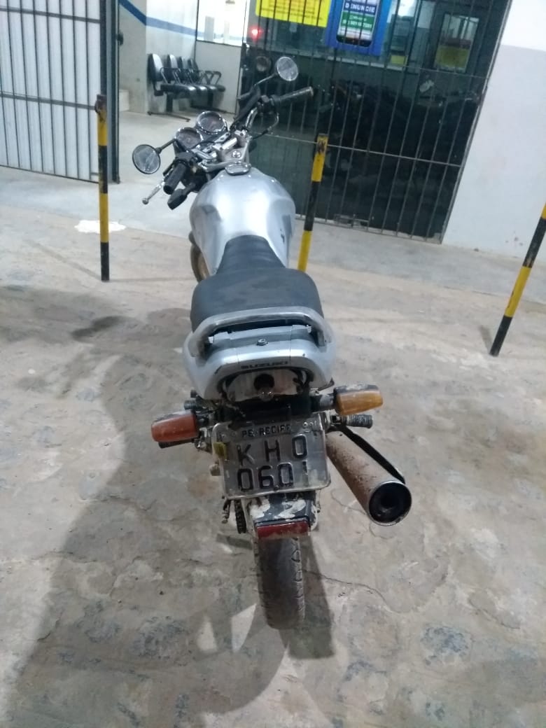 Celular e motocicleta roubados são recuperados pela ROCAM