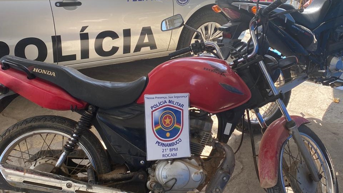 Homem é preso com uma moto roubada no Bairro Vista Alegre, em Vitória