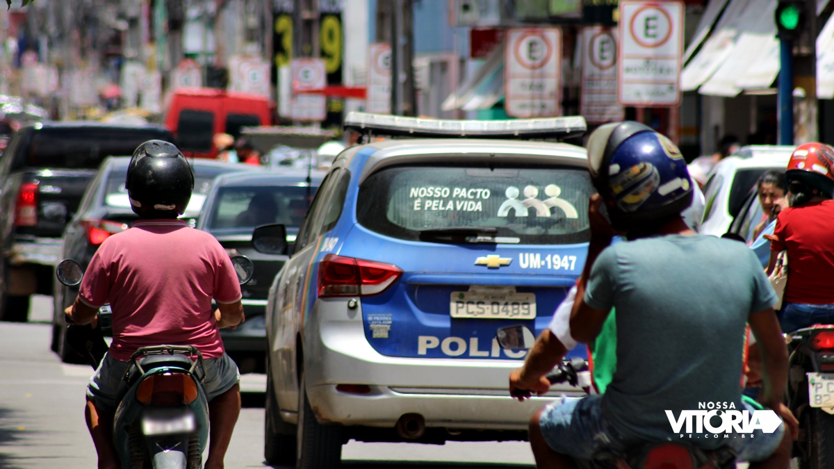 Assaltantes roubam motos no centro de Vitória; Insegurança é constante e comerciantes reclamam